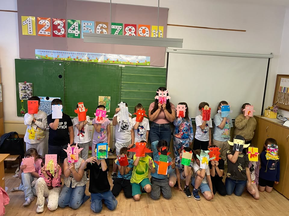 📚🎨 Lezárult a Tanulás Művészete program a Pilis Gubányi Károly Általános Iskola 2. osztályában, amely Stiller Nikolett pedagógus és Máté…